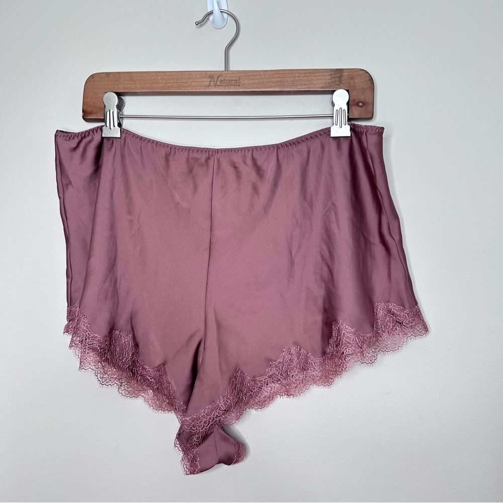 Victoria's Secret Lacy Sleeping Shorts Dusted Rose Pink XL